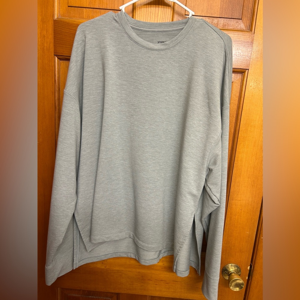 Nike crewneck